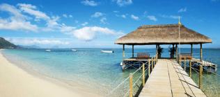 La Pirogue Resort & Spa