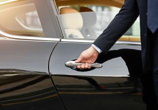 Abu Dhabi : Location de voiture avec chauffeur