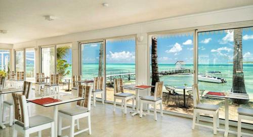 Tropical Attitude : Restauration