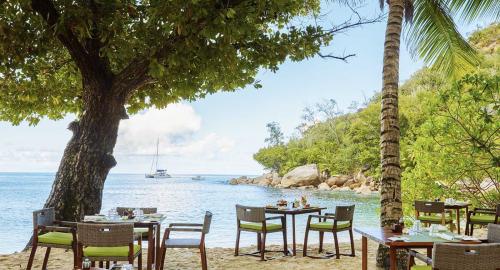 Constance Lemuria Seychelles : Restauration